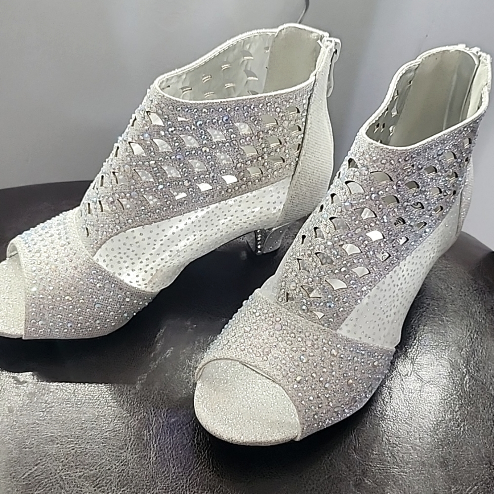 Shining pair of shoes. Like new